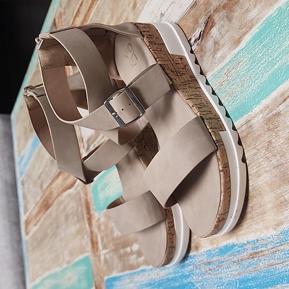 YOKI Brenda-59 Treaded Chunky Cork Sandals Size 8 - Picture 3 of 12